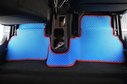 Коврики на Suzuki Jimny IV 2018&nbsp;-&nbsp;2026 в Тамбове