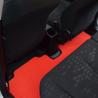 Ворсовые коврики на Subaru Trezia 2010&nbsp;-&nbsp;2016 в Тамбове