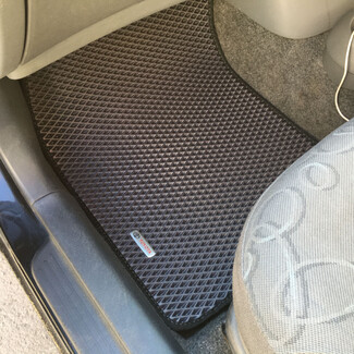 Ворсовые коврики на Toyota Vitz I 1998&nbsp;-&nbsp;2005 в Тамбове